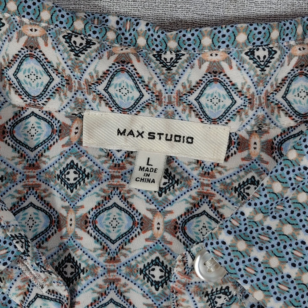 Max Studio Semi Sheer Chiffon Button Up Long Sleeve Blouse LG Geometric Blue - Picture 3 of 10
